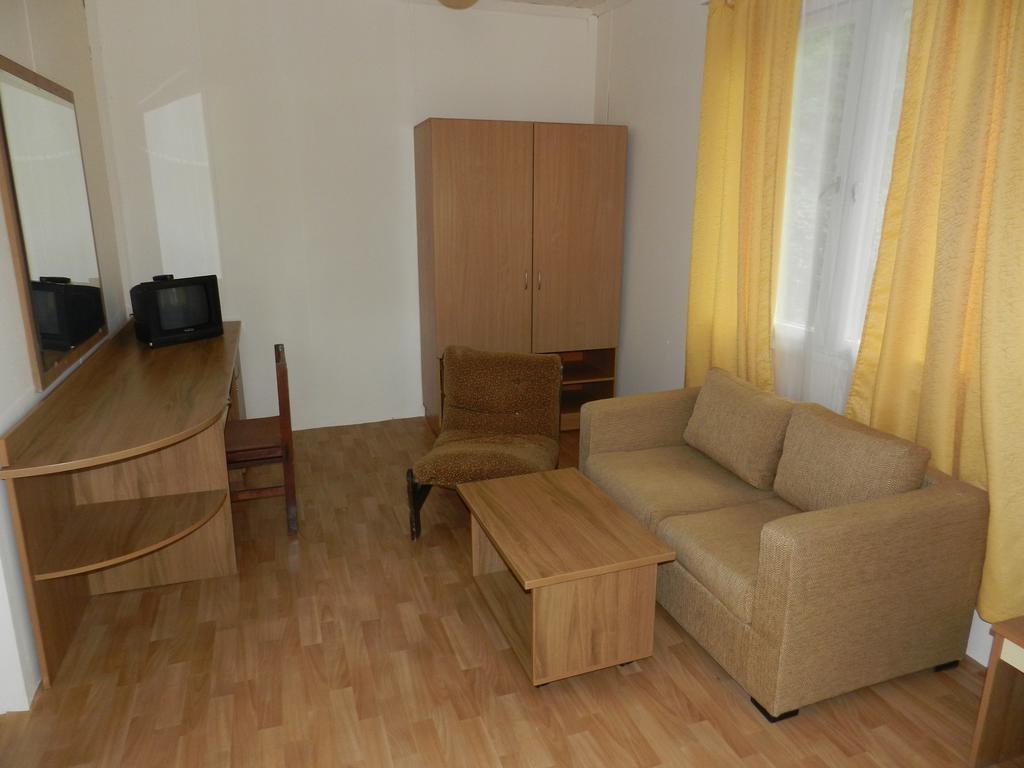 Hotel Letovishte Romantika Kamčia Exteriér fotografie